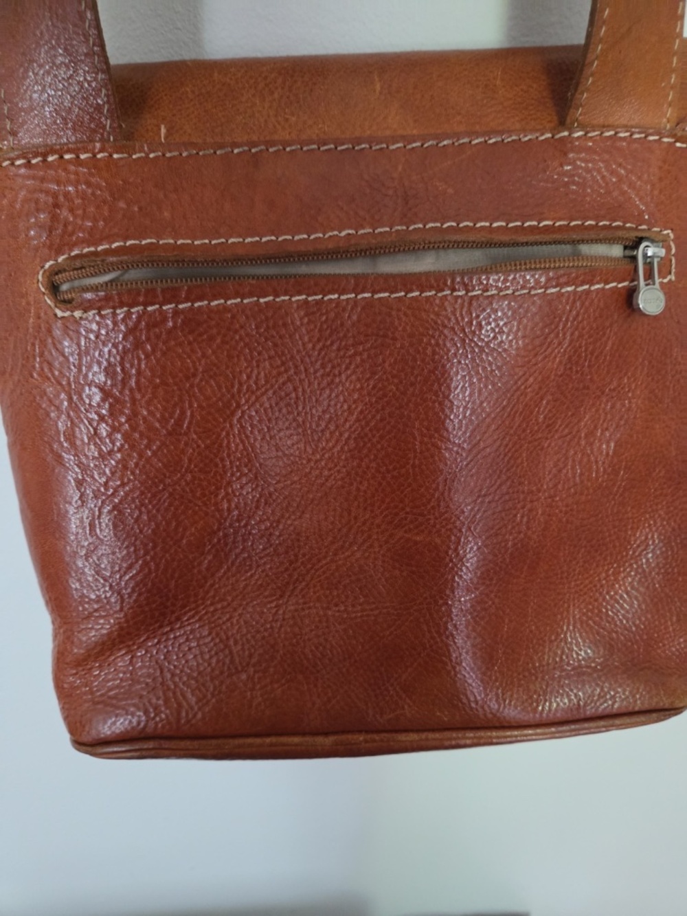 Genuine Alessia Italian Leather Brown Saddle Messenger Bag - Picture 6 of 15
